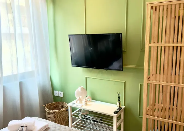 Sea View Aristotelous Square